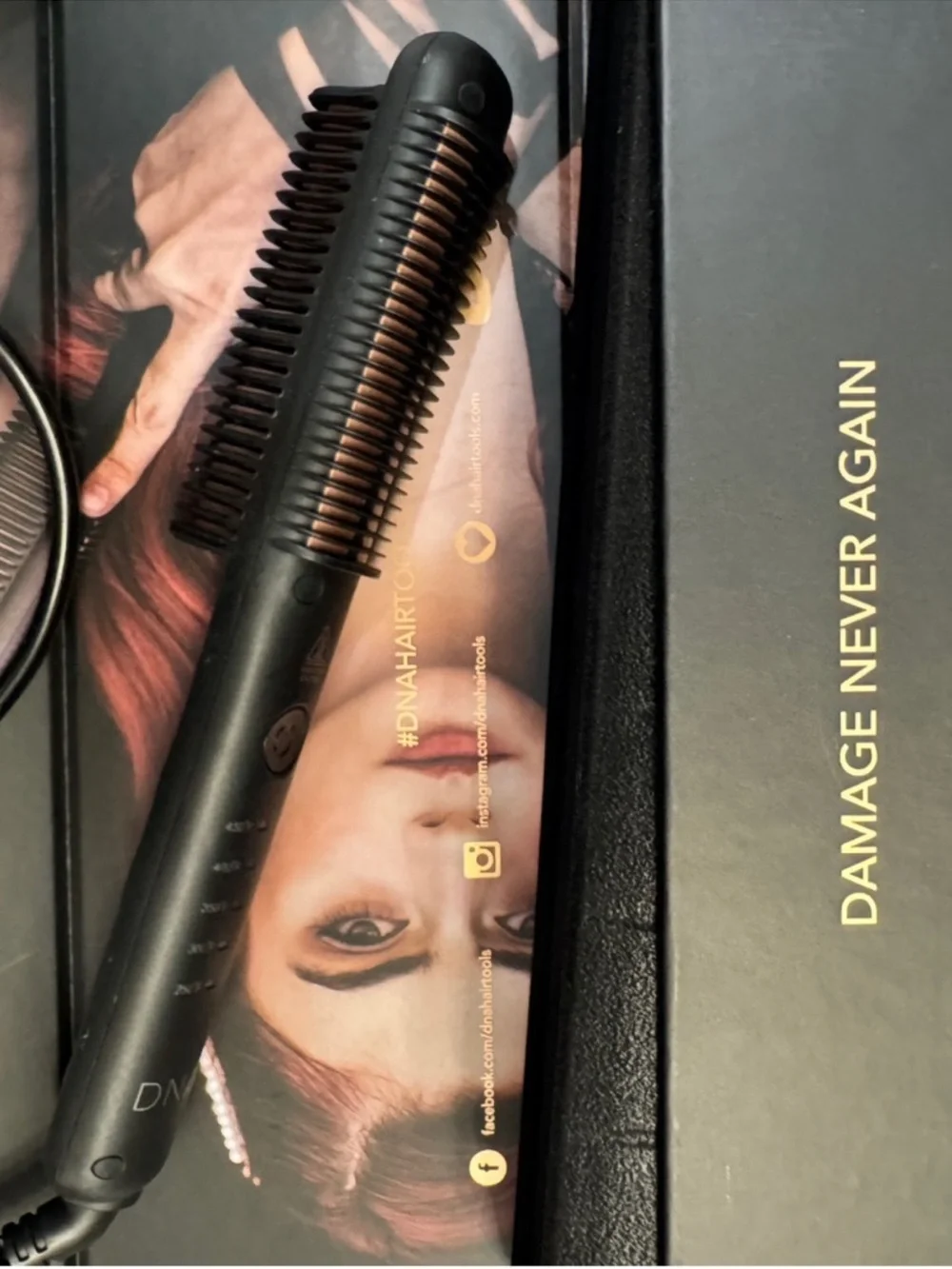 DNA Styling Comb Pro Straightening Brush